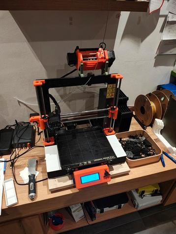 Prusa MK3S,  MMU2S met PD board add on beschikbaar voor biedingen