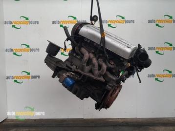 Motor van een Alfa Romeo GT beschikbaar voor biedingen