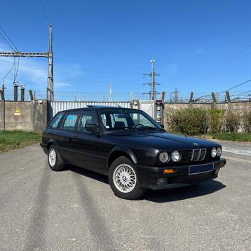 BMW E30 318I Touring 1993, Auto's, BMW, Centrale vergrendeling, Zwart, Particulier, 3 Reeks
