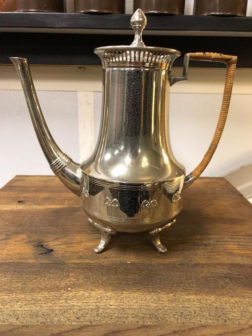 Zeer fraai Gedecoreerde Verzilverde Koffie Pot Hollands !!, Antiek en Kunst, Antiek | Zilver en Goud, Zilver, Ophalen of Verzenden