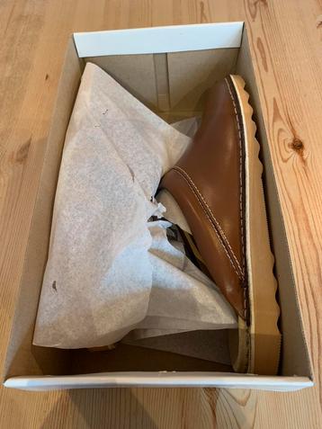 ONGEDRAGEN! Nieuwe pantoffels in doos. Oorspronkelijk €29,94 beschikbaar voor biedingen