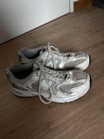 New Balance MR 530 Witte Sneakers, Kleding | Dames, Schoenen, Sneakers, New Balance, Wit, Zo goed als nieuw