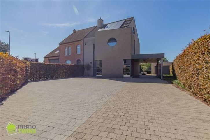 halfopen huis te koop met carport en aparte garage, Immo, Huizen en Appartementen te koop, Provincie Oost-Vlaanderen, 1000 tot 1500 m²