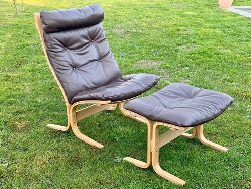 Ingmar Relling Siesta & Ottoman, Huis en Inrichting, Fauteuils, Zo goed als nieuw, Hout, Leer, Ophalen