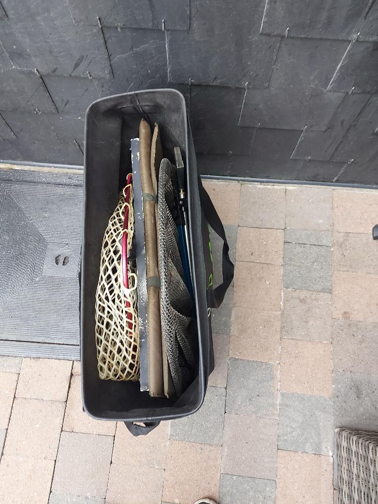 Matériel de pêche au blanc, Enlèvement, Utilisé, Filet ou Nasse