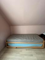 2 lits : matelas, sommiers, cadres, Tete ajustable et pieds pliables, 90 cm, Enlèvement, Bois