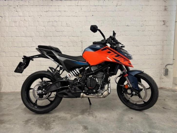 KTM 125 Duke, Motoren, Motoren | KTM, Bedrijf, Naked bike, 11 kW of minder, 1 cilinder, Minimaal motorrijbewijs A1, Ophalen