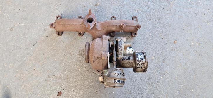 TURBO VOLKSWAGEN TOURAN 1.9 TDI 105 1L9 MOTEUR BXE A3 GOLF 5, Auto-onderdelen, Motor en Toebehoren, Volkswagen, Ophalen