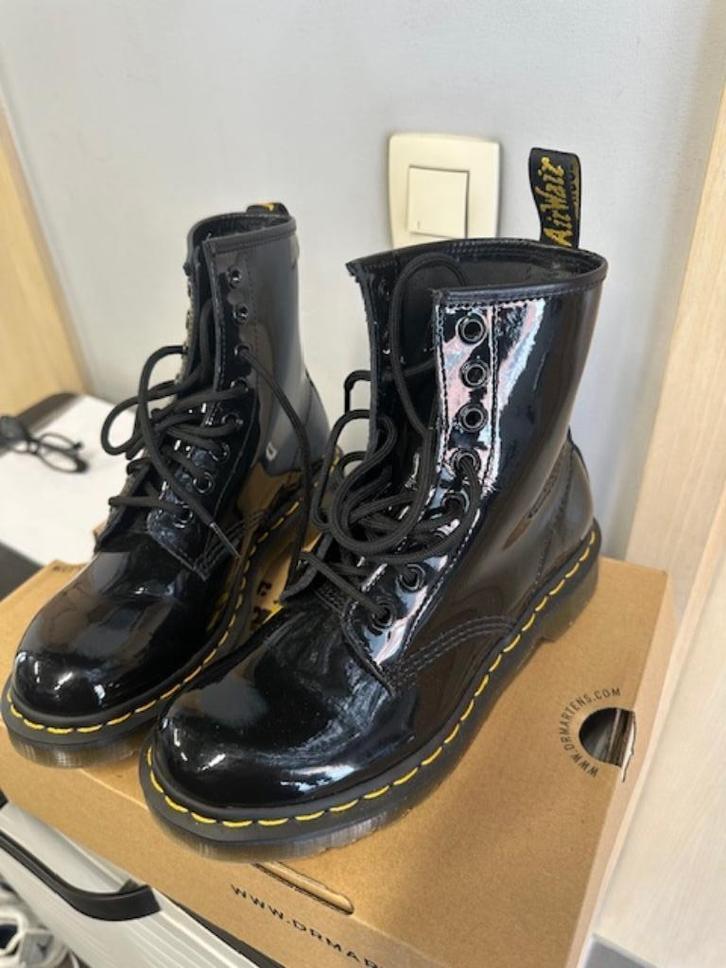 bottines Dr. Martens maat 37, 1x gedragen, Kleding | Dames, Schoenen, Zo goed als nieuw, Lage of Enkellaarzen, Zwart, Ophalen