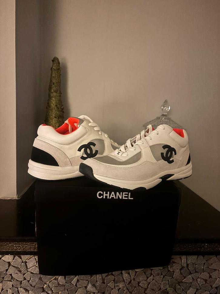 Chanel Sneakers – Wit/Zwart – Maat 42 – Nieuw in doos, Kleding | Dames, Schoenen, Nieuw, Dansschoenen, Wit, Ophalen of Verzenden