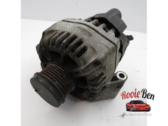 Dynamo van een Fiat Punto Grande, Auto-onderdelen, Motor en Toebehoren, Fiat, Gebruikt, 3 maanden garantie, Ophalen of Verzenden