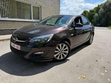 Opel Astra Astra 1.4 turbo (bj 2013) beschikbaar voor biedingen