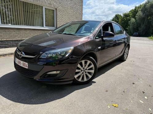 Opel Astra Astra 1.4 turbo (bj 2013), Auto's, Opel, Te koop, Astra, ABS, Airbags, Airconditioning, Alarm, Bluetooth, Boordcomputer