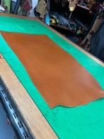 Cognac kleur tuigleer 2 mm dikte half soepel nr3, Ophalen of Verzenden, Zo goed als nieuw