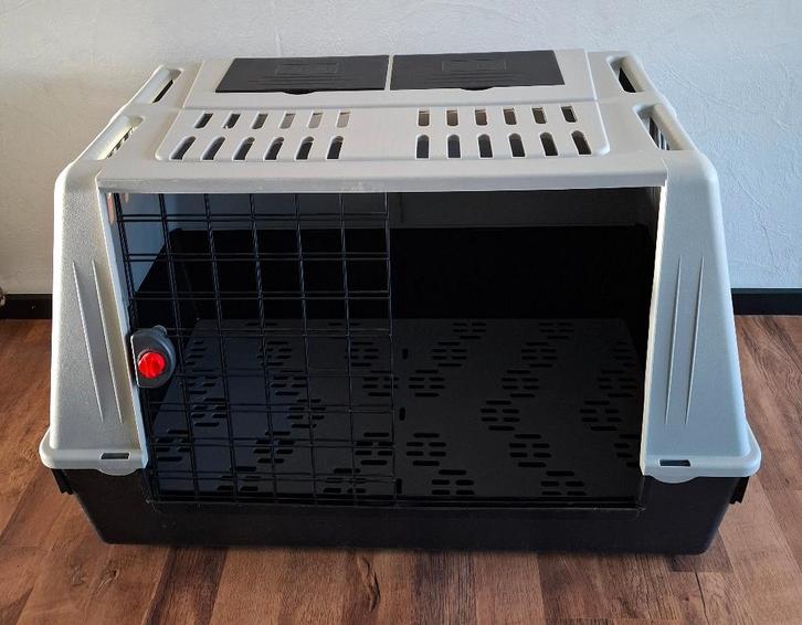 Bench ferplast car 100, Dieren en Toebehoren, Hondenbenches, Ophalen