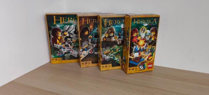 LEGO Heroica (3857, 3858, 3859, 3860), Hobby en Vrije tijd, Gezelschapsspellen | Overige, Zo goed als nieuw, Ophalen