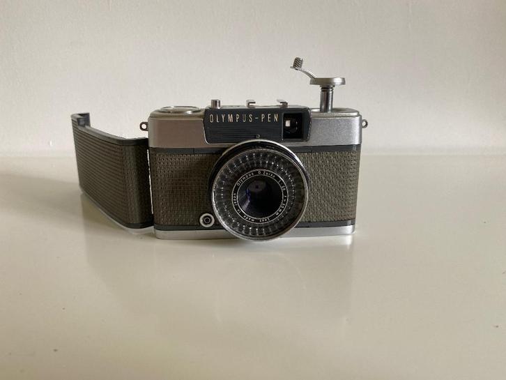 Appareil Photo Olympus Pen (Half-Frame) 30mm f/2.8, TV, Hi-fi & Vidéo, Appareils photo analogiques, Ne fonctionne pas, Compact