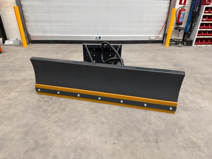 Rubberschuif 180 cm hydr verstelbaar, Articles professionnels, Agriculture | Outils, Enlèvement