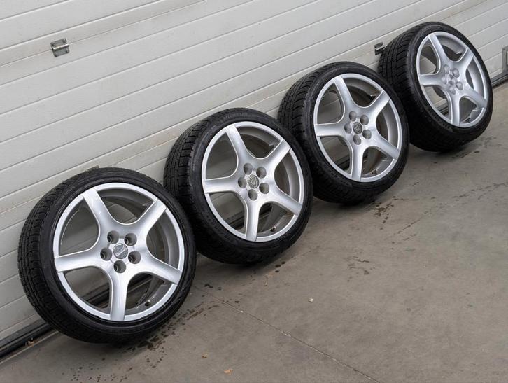 18" velgen 5x112 banden 225 40 Audi Seat Skoda Volkswagen, Auto-onderdelen, Banden en Velgen, Banden en Velgen, Winterbanden, 18 inch