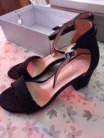Schoenen met hak, Zwart, Nieuw, Schoenen met hoge hakken, Ophalen
