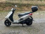 YAMAHA VITY 125 CC / 5000 KM / ANNEE 2008, Particulier, 1 cylindre, 125 cm³, Jusqu'à 11 kW