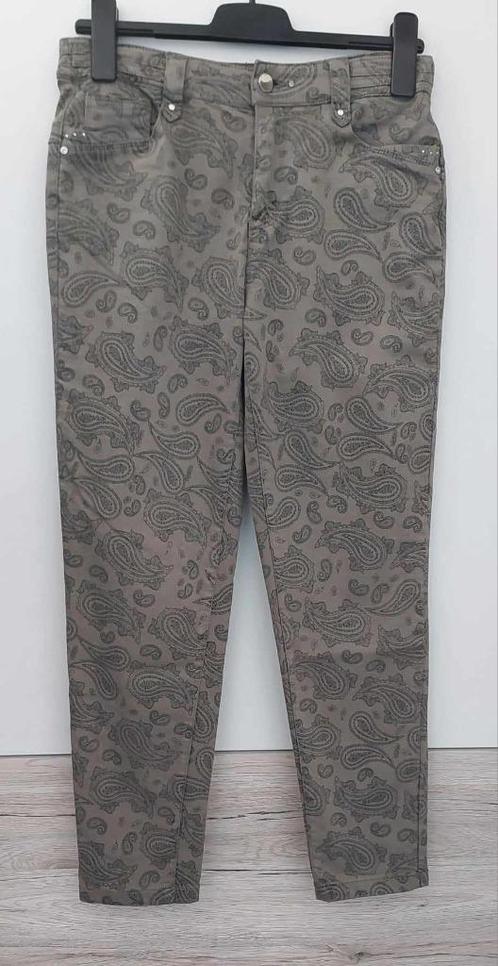 Joli pantalon pour femme de couleur kaki avec dessin taille, Vêtements | Femmes, Culottes & Pantalons, Neuf, Taille 38/40 (M)