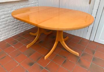 Vintage Lübke uitschuifbare Scandinavische tafel beschikbaar voor biedingen