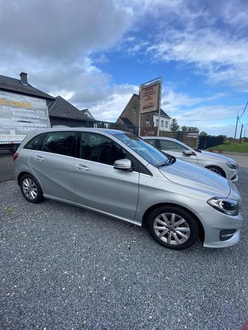Mercedes B180 , trekhaak,navi,cruisecontrol,automatik beschikbaar voor biedingen