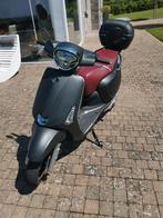 Très beau scooter Kymco 125 cc. Seulement 4000 kms ! de 2020, Ophalen, Zo goed als nieuw
