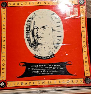 Bach beschikbaar voor biedingen