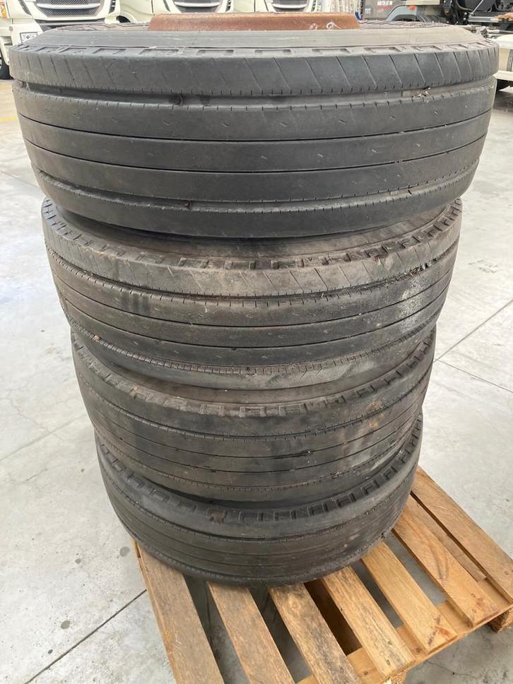 Diversen Goodyear Marathon LHT 265/70r19,5, Autos : Pièces & Accessoires, Pièces camion, Autres marques, Autres pièces automobiles