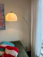 Booglamp met stenen voet, Huis en Inrichting, Lampen | Vloerlampen, Ophalen, Zo goed als nieuw