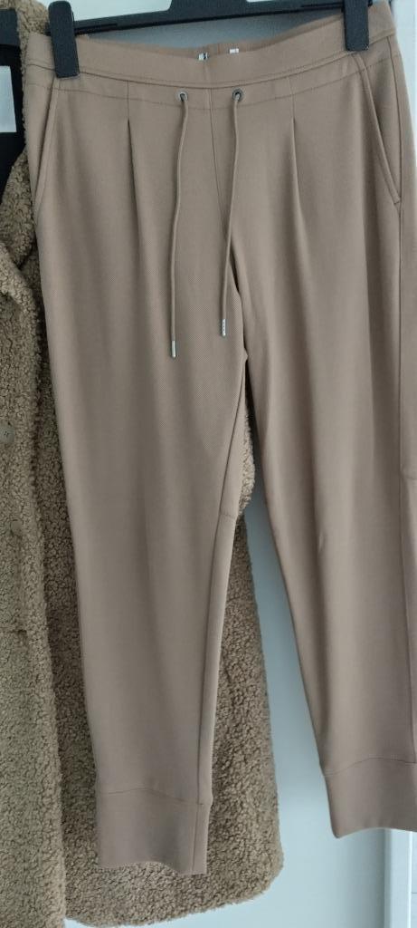 broek Yessica mt 38 / camel kleur, Kleding | Dames, Broeken en Pantalons, Zo goed als nieuw, Maat 38/40 (M), Overige kleuren, Lang