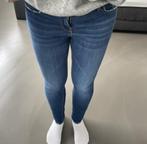 Blauwe jeansbroek van ZARA maat 36, Kleding | Dames, Spijkerbroeken en Jeans, Zara, Gedragen, Blauw, W28 - W29 (confectie 36)