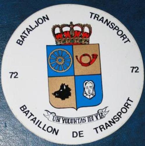 Boekentas 99 Bn Log, 4 Cie Rav Tpt, KFOR, seinvlaggen, leeuw, Verzamelen, Militaria | Algemeen, Landmacht, Ophalen of Verzenden