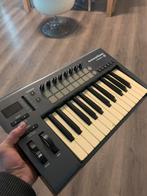 Novation LAUNCHKEY 25, Muziek en Instrumenten, Midi-apparatuur, Ophalen, Gebruikt