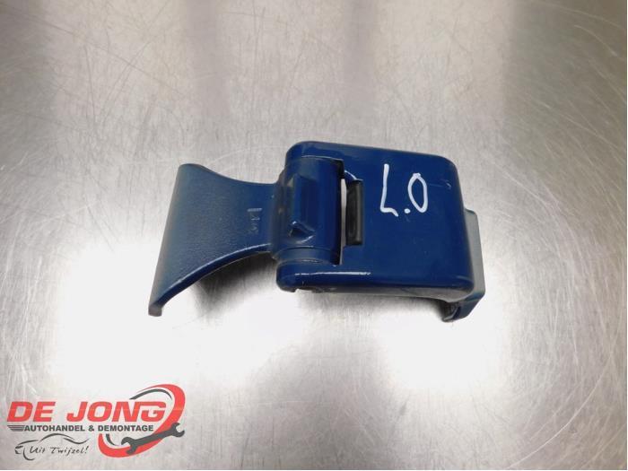 Scharnier deur links-achter van een Mercedes Vito, Auto-onderdelen, Overige Auto-onderdelen, Mercedes-Benz, Gebruikt, 3 maanden garantie