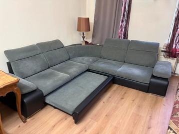 Italiaanse Zetel zeer mooi nieuwe staat 3 maand oud beschikbaar voor biedingen