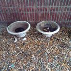 2 STENEN TUINBLOEMBAKKEN VASEN, Tuin en Terras, Ophalen of Verzenden