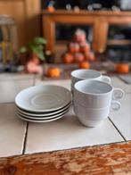 Porseleinen servies (koffietasjes & onderbordjes), Huis en Inrichting, Keuken | Servies, Ophalen, Gebruikt, Effen, Kop(pen) en/of Schotel(s)