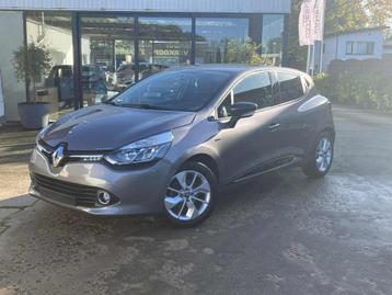 Renault Clio 0.9 TCe Limited beschikbaar voor biedingen
