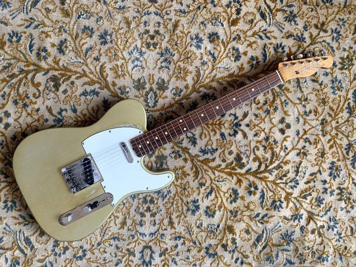 Fender Telecaster, Muziek en Instrumenten, Snaarinstrumenten | Gitaren | Elektrisch, Zo goed als nieuw, Solid body, Fender, Ophalen