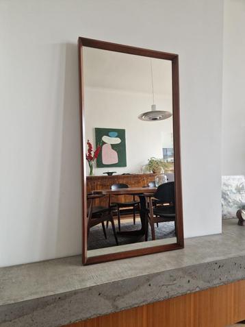 Vintage midcentury spiegel  beschikbaar voor biedingen