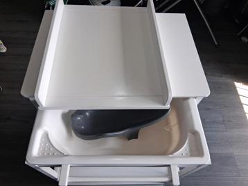 Table à langer quax beschikbaar voor biedingen