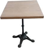 eiken terrastafel op gietijzeren centrale voet., B, B, Carré, Enlèvement