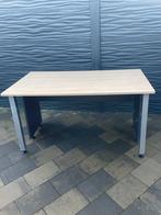 Bureau met stoel en klein kastje, Ophalen, Zo goed als nieuw, Bureau