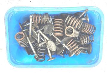 Lot kleppen Classic Mini. beschikbaar voor biedingen