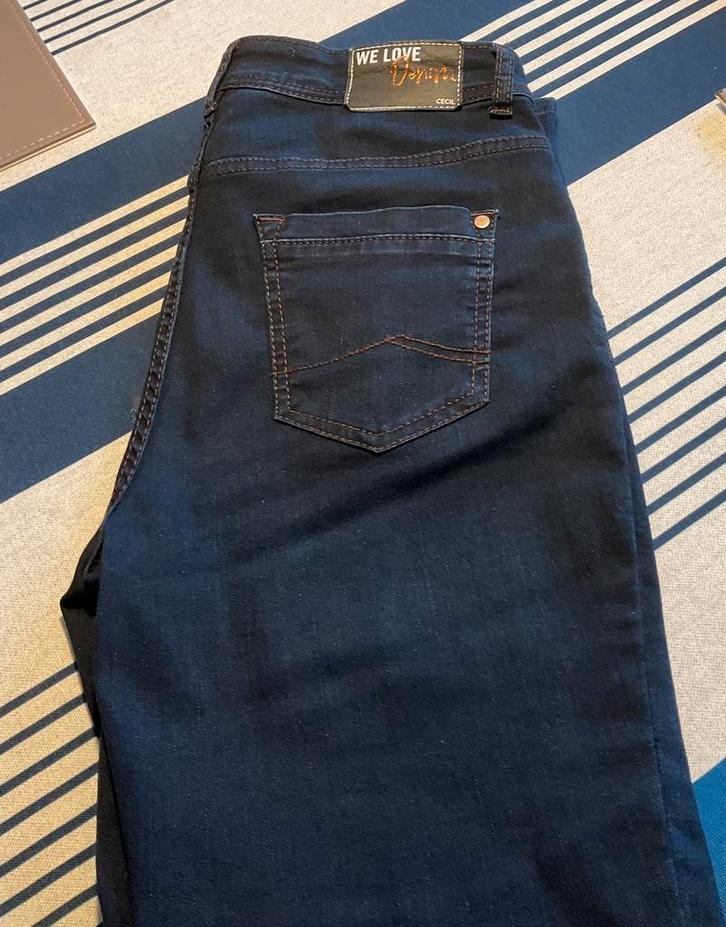 Cecil denim jeans recht smal model maat 38 ( Duitse maat), Kleding | Dames, Spijkerbroeken en Jeans, Zo goed als nieuw, Ophalen of Verzenden