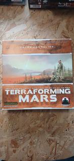 Ongespeeld: Terraforming Mars + uitbreidingen. Gesleeved., Een of twee spelers, Ophalen of Verzenden, Nieuw, Stronghold Games