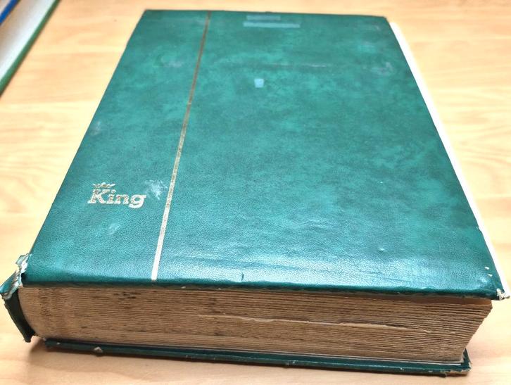 dik en vol stockboek van de wereld, Postzegels en Munten, Postzegels | Volle albums en Verzamelingen, Ophalen of Verzenden